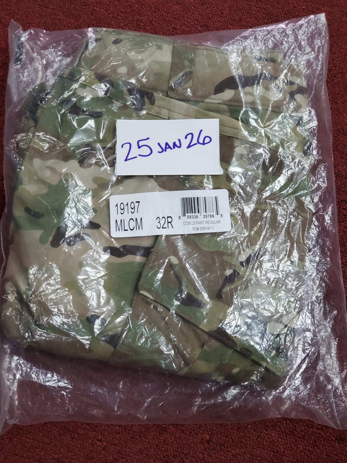 NEW - Patagonia Level 9 Combat Pants 32 R Unopened / In Package (db07-25jan26)