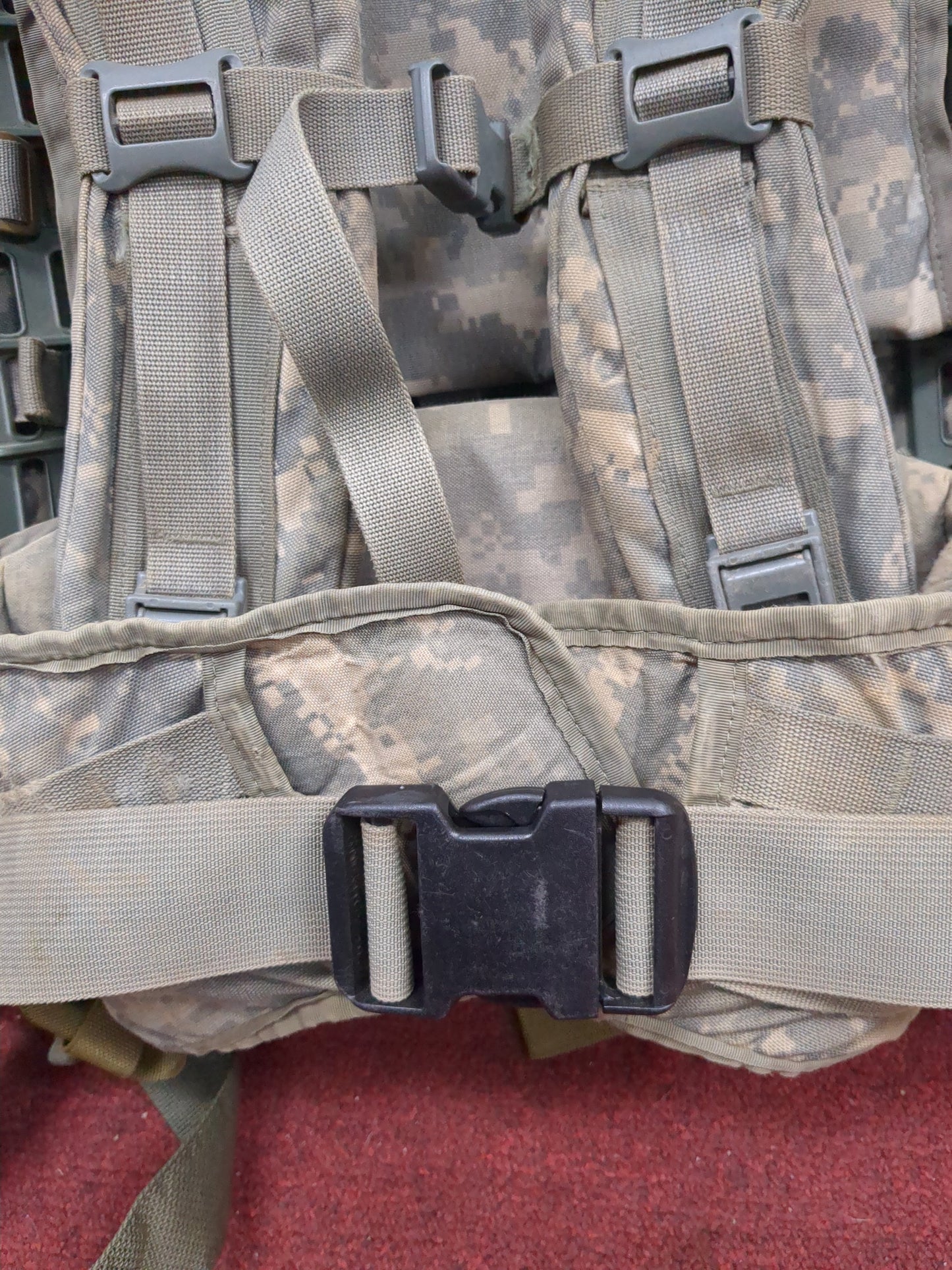 Yang - Customer Ship Out 'Ranger Ready' ACU Molle II Ruck