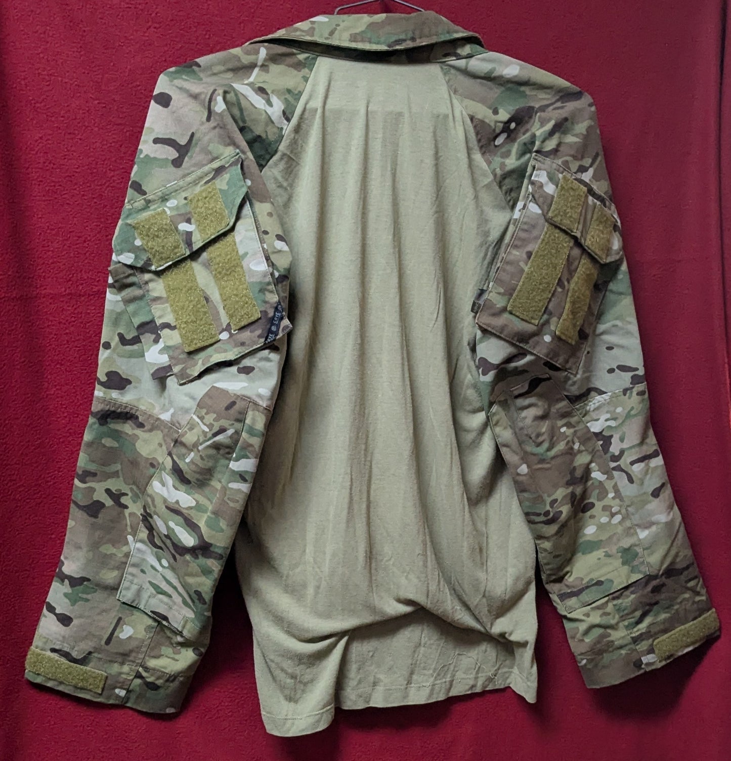 Crye Precision G3 Combat Shirt Medium Reg (DC8-25Sep03)