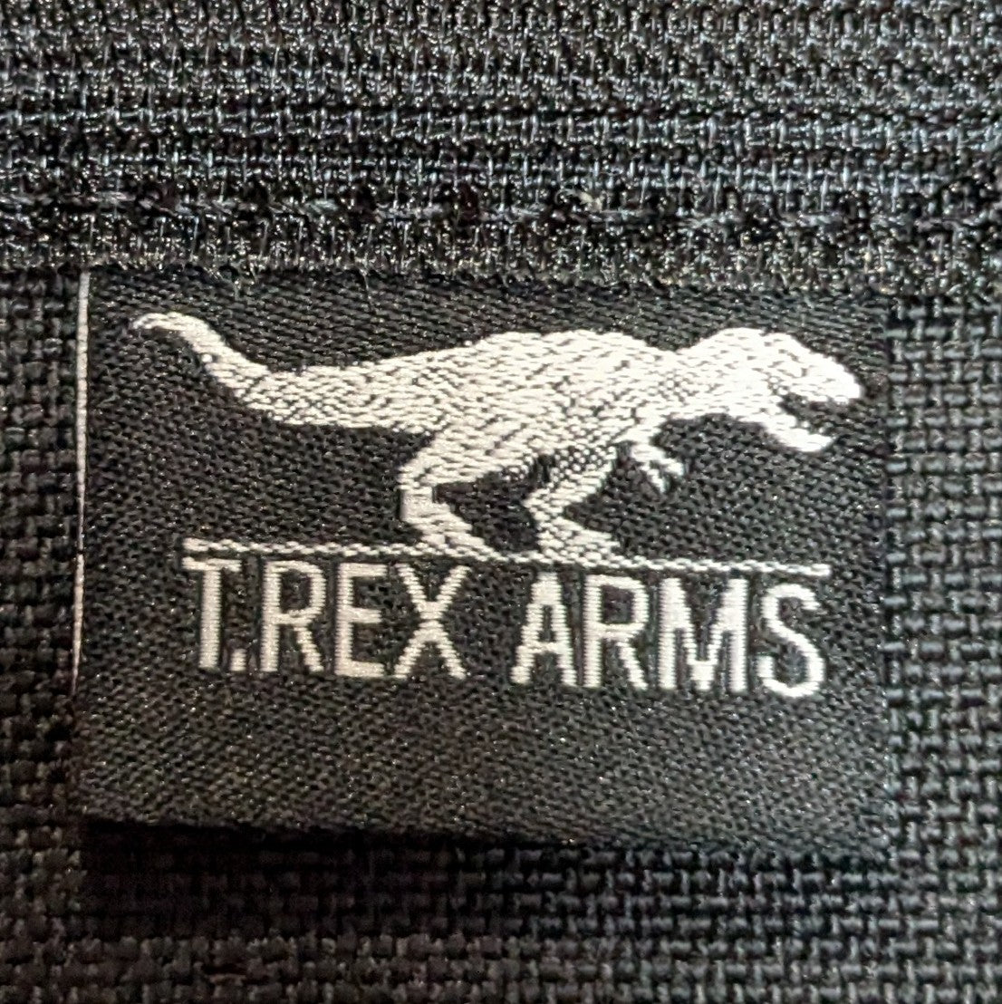 NOS T.Rex Arms Medium Item Pouch (ac06-25APR112)