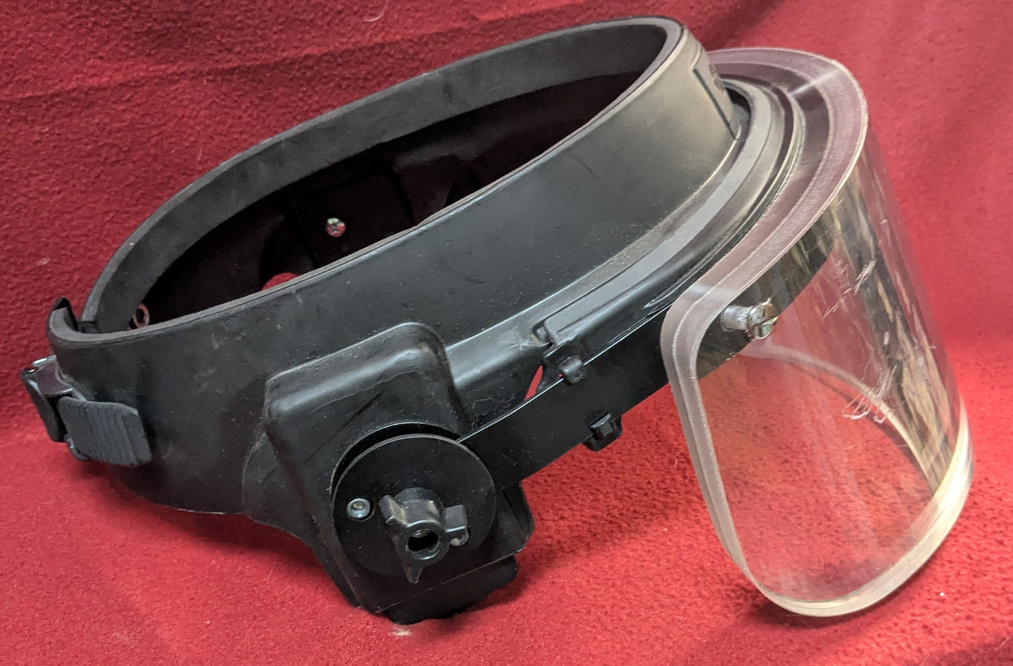 ProTech 702M Ballistic Face Shield (DC9-25Oct46)