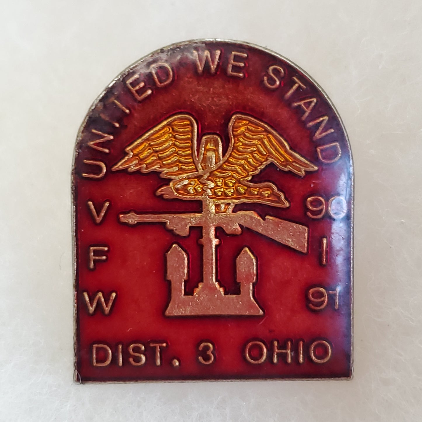 '90 - '91 VFW Ohio District 3 Hat Pin
(j13w)