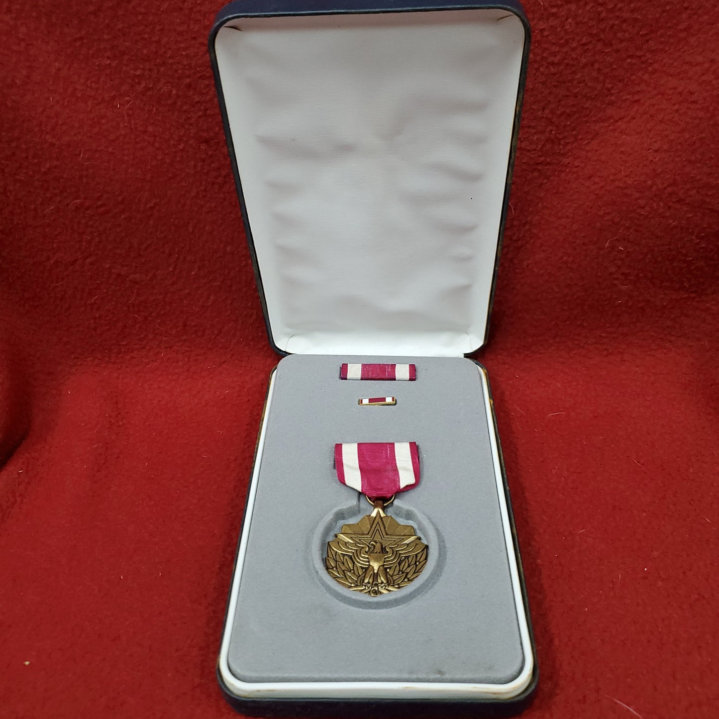 Vintage US Army Meritorious Service Medal Ribbon Lapel Box Set Army (dc19)