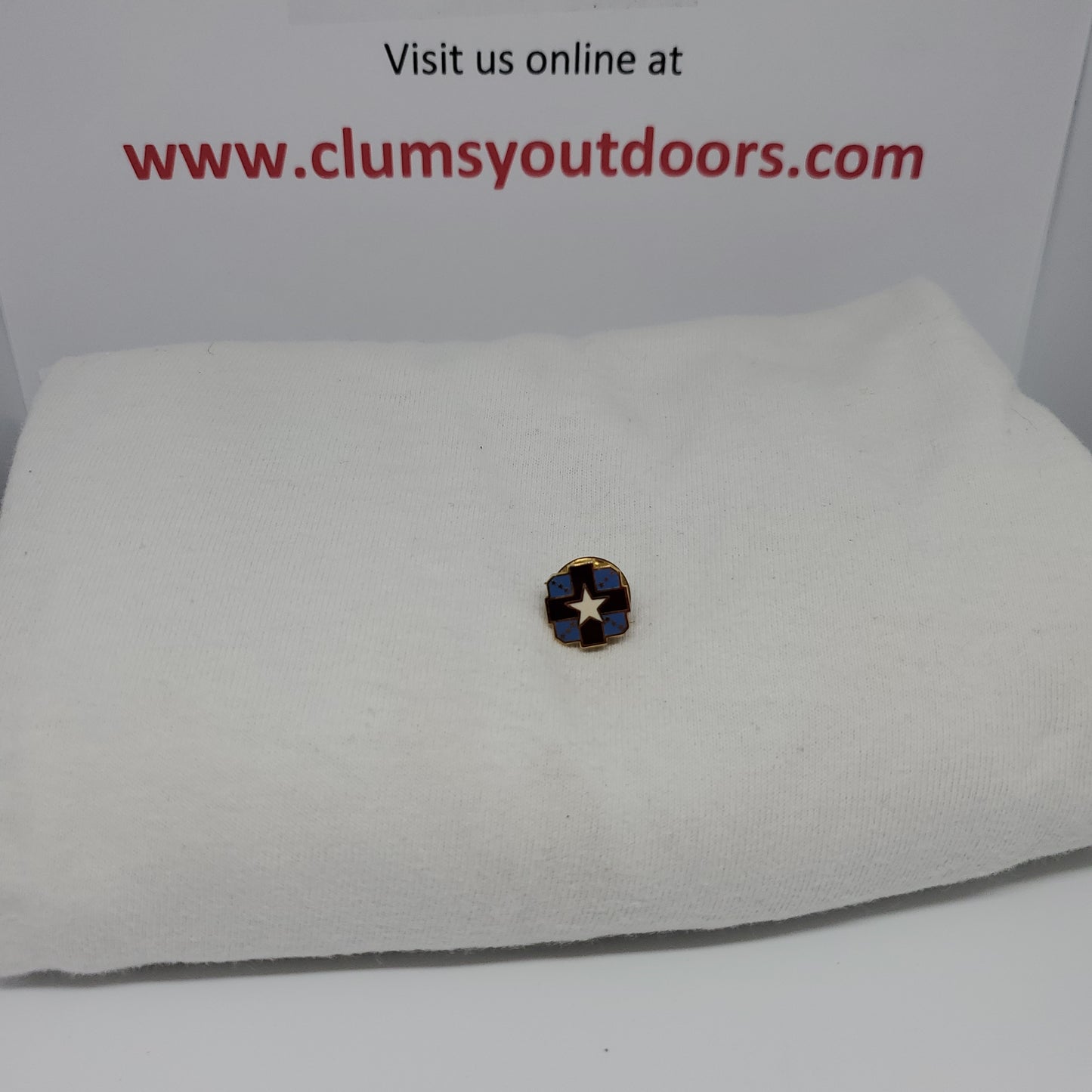 VINTAGE US Army Fort Bragg Womack Medical MEDDAC Lapel Hat Pin Medal Ribbon Set (1mrp45)