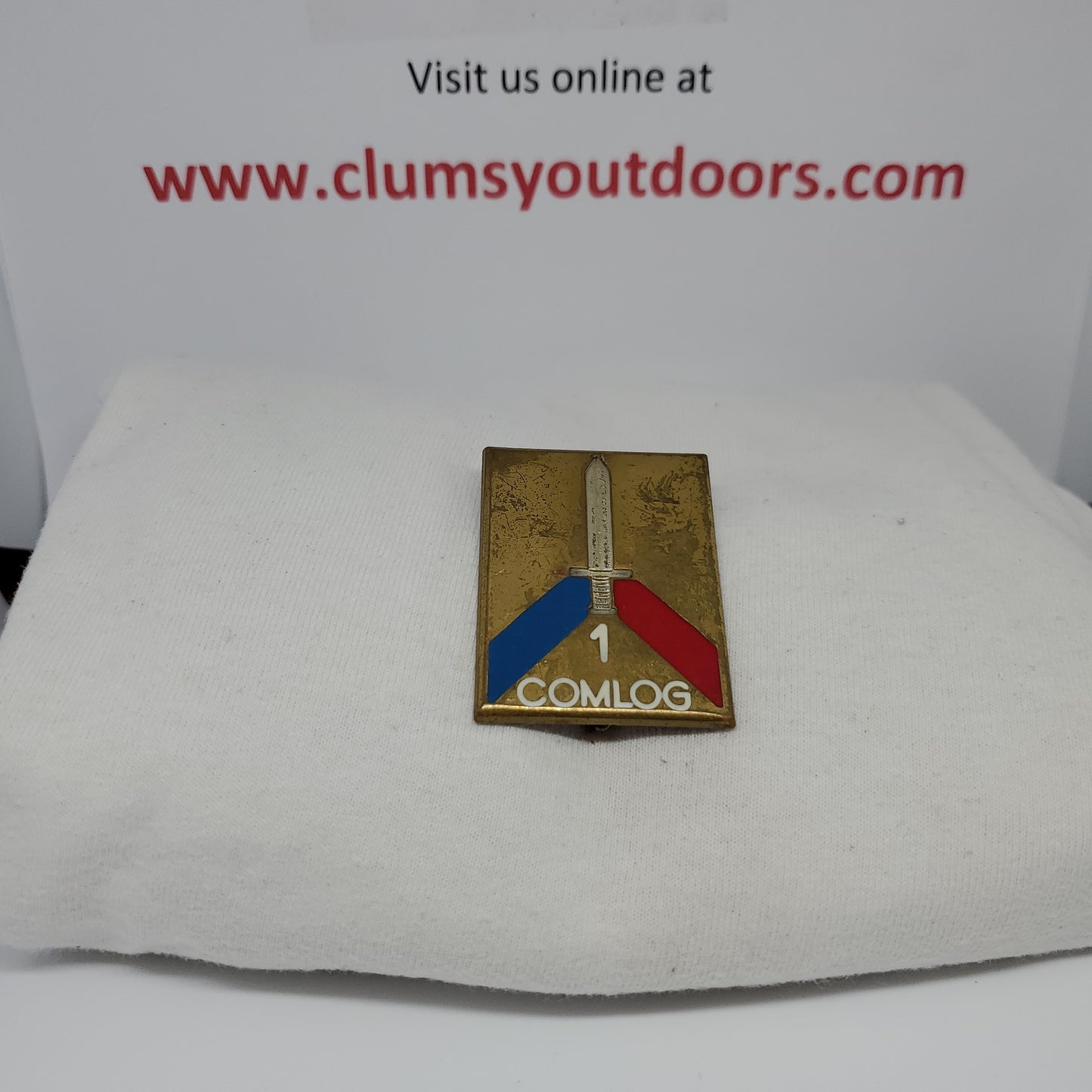 VINTAGE French Army 1st Logistic Command COMLOG Pin (01o11)