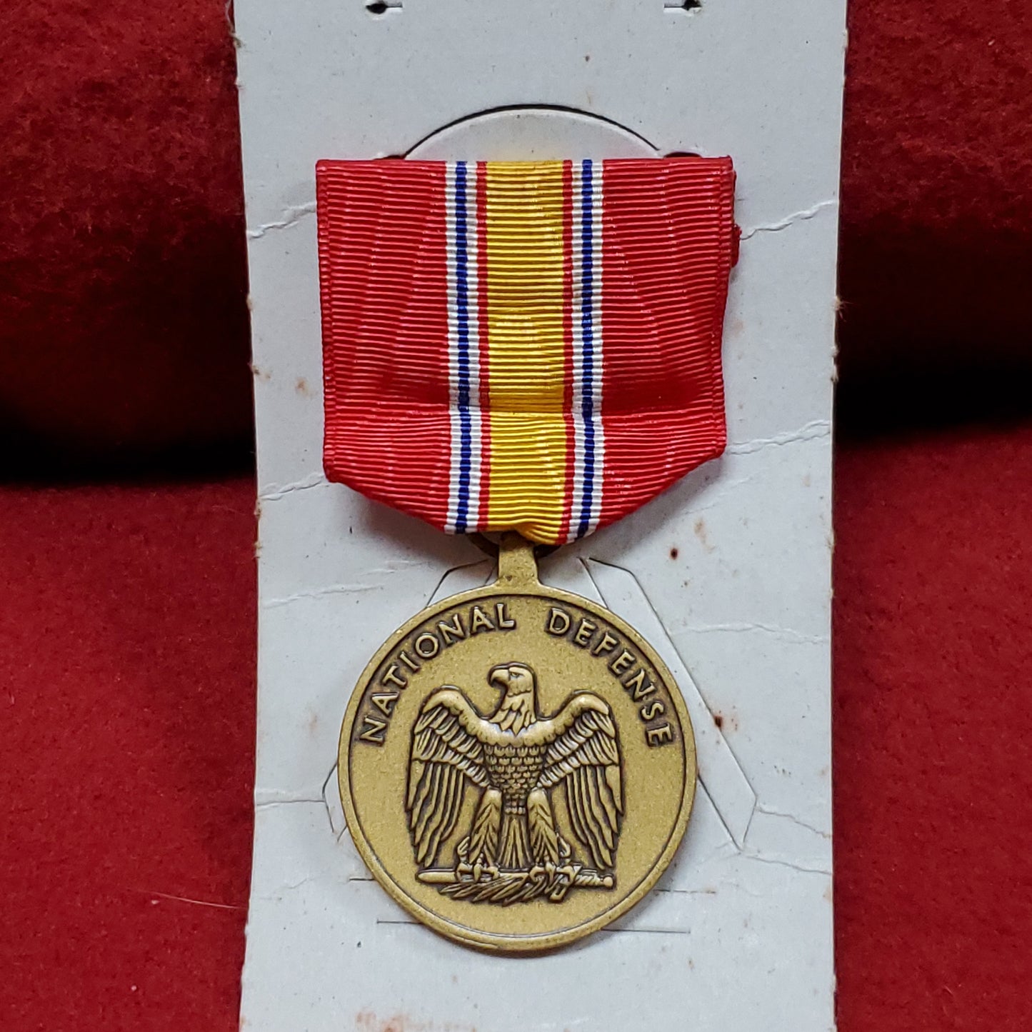 VINTAGE US Army NATIONAL DEFENSE MEDAL Lapel Bar Pin Crest DUI (02o23)