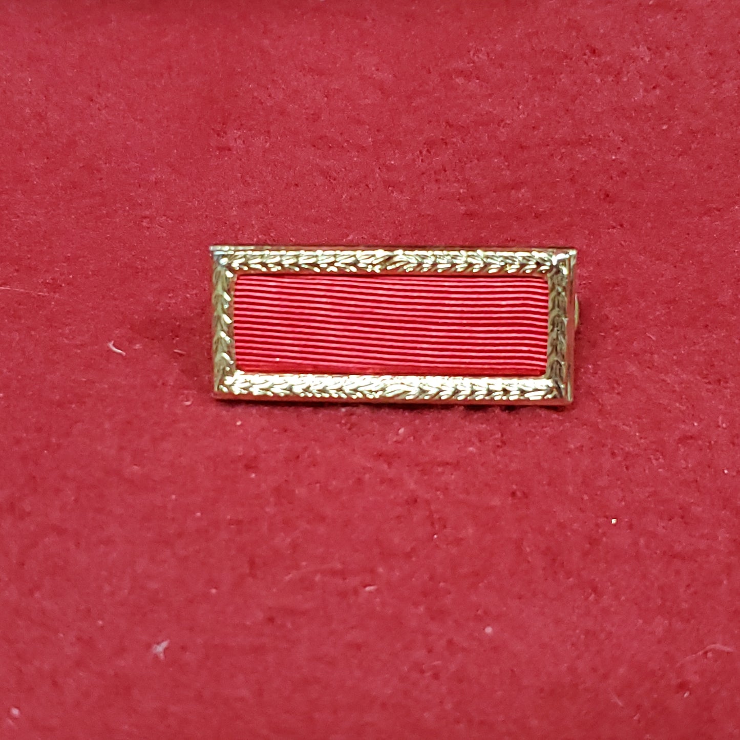 VINTAGE US Army MERITORIOUS UNIT CITATION Lapel Bar Pin Crest DUI (02o25)