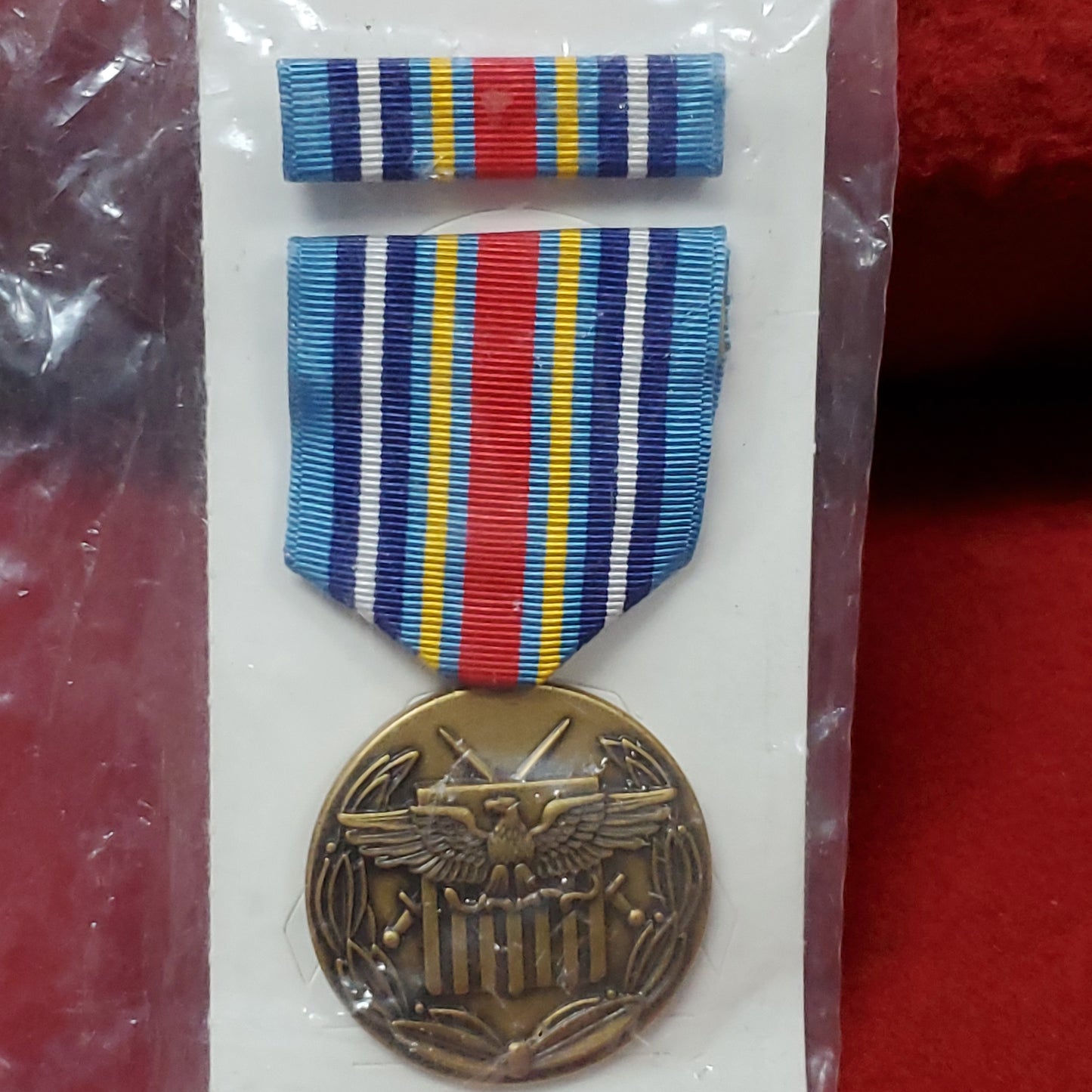 VINTAGE US Armed Forces EXPEDITIONARY WAR ON TERRORISM Full Size Medal Ribbon Heroic Meritorious (06o79)