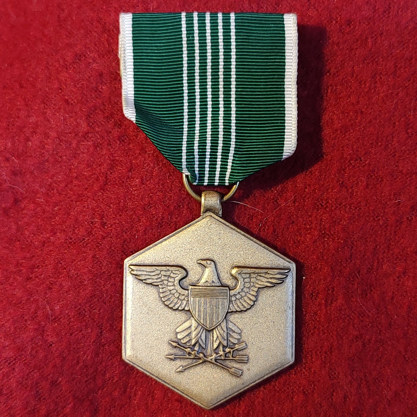 VINTAGE US Army MILITARY MERIT AWARD Full Size Medal (06o125)