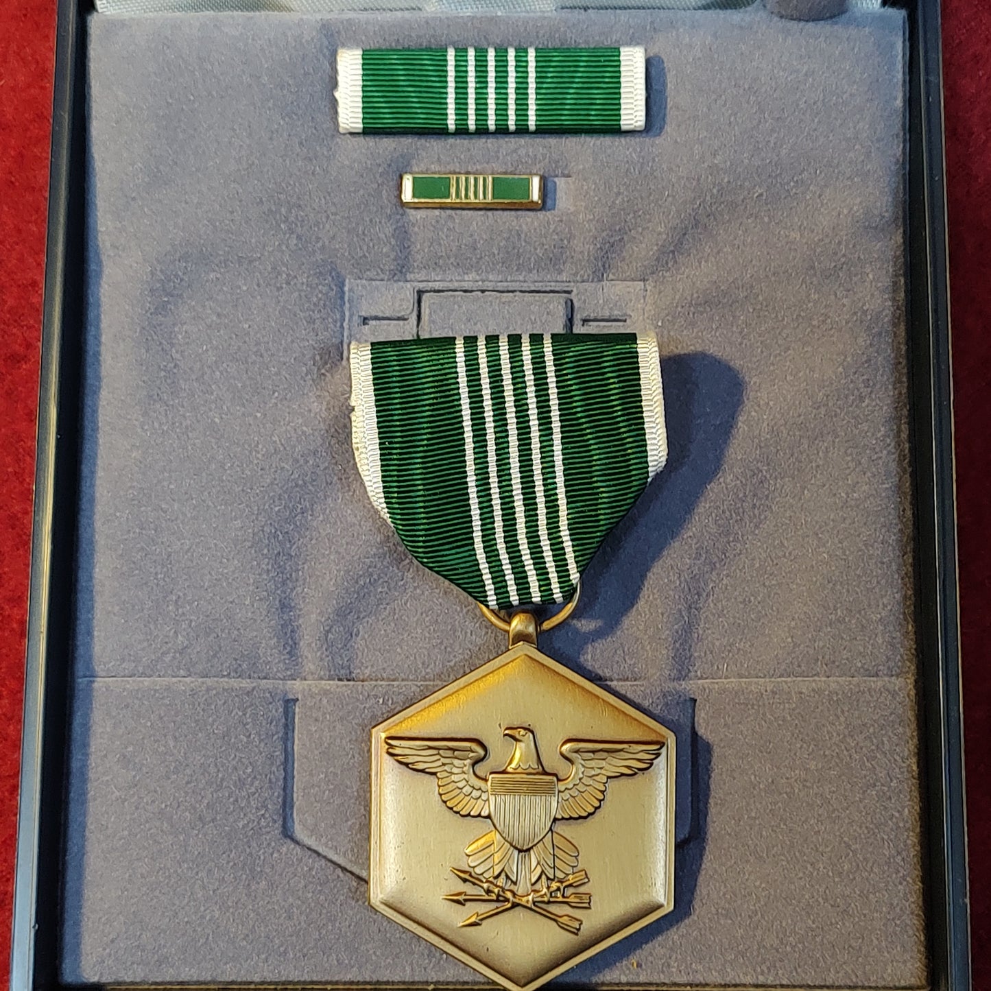 VINTAGE US Army MILITARY MERIT AWARD Full Size Medal (06o130)