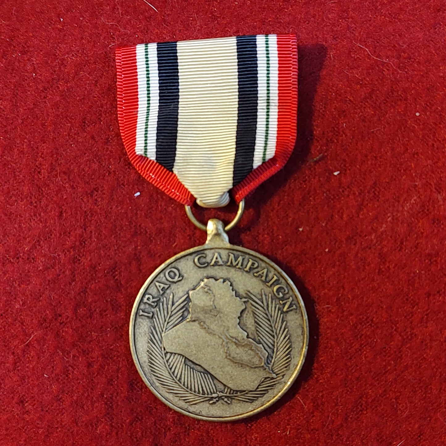 Vintage US Military Iraq Campaign Medal Army (06o146)