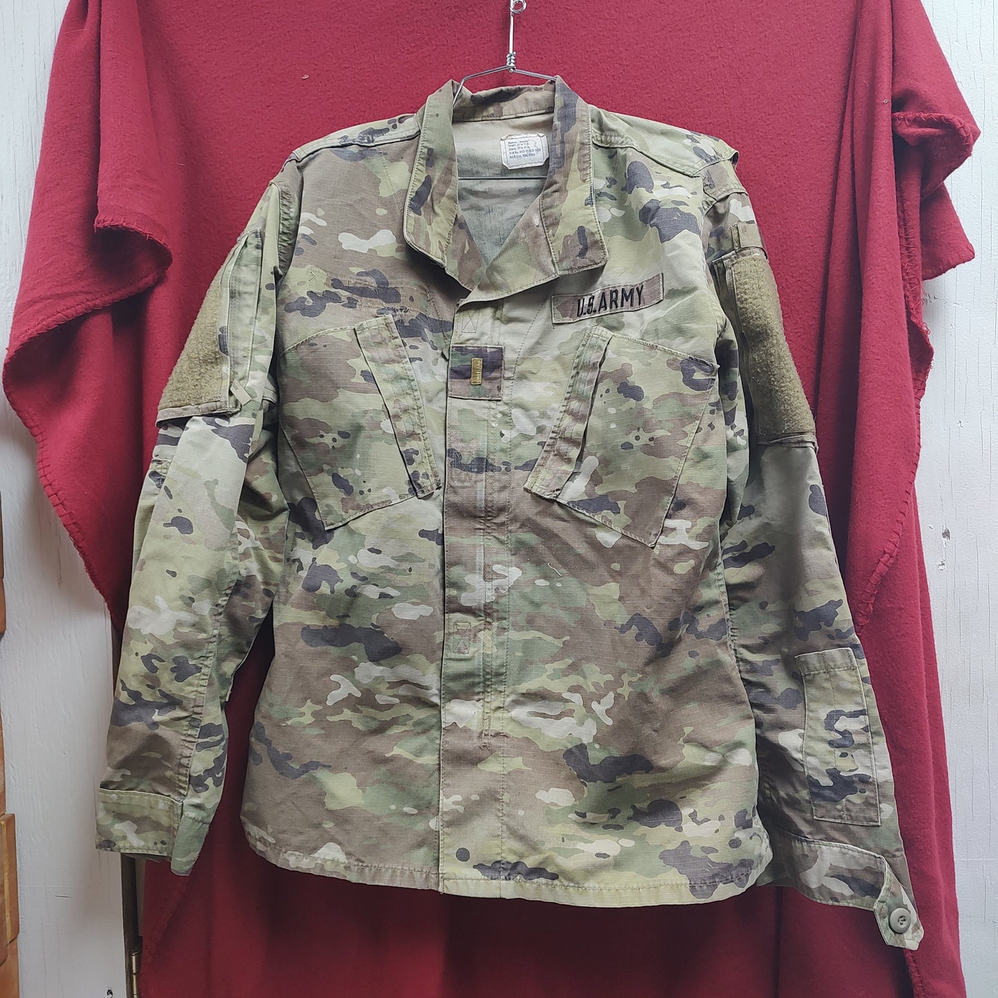 US Army MEDIUM REGULAR Uniform Top OCP Pattern (13o db14-9)