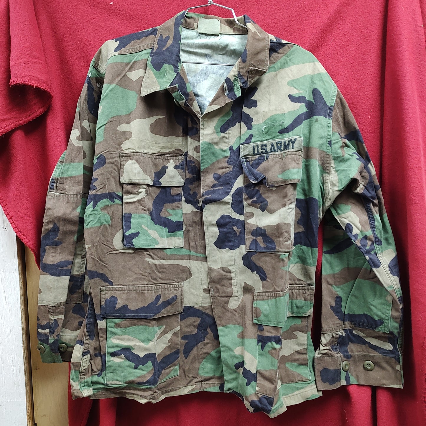 US Army MEDIUM SHORT Uniform Top BDU WOODLAND Pattern Good Condition (14o db4-30)