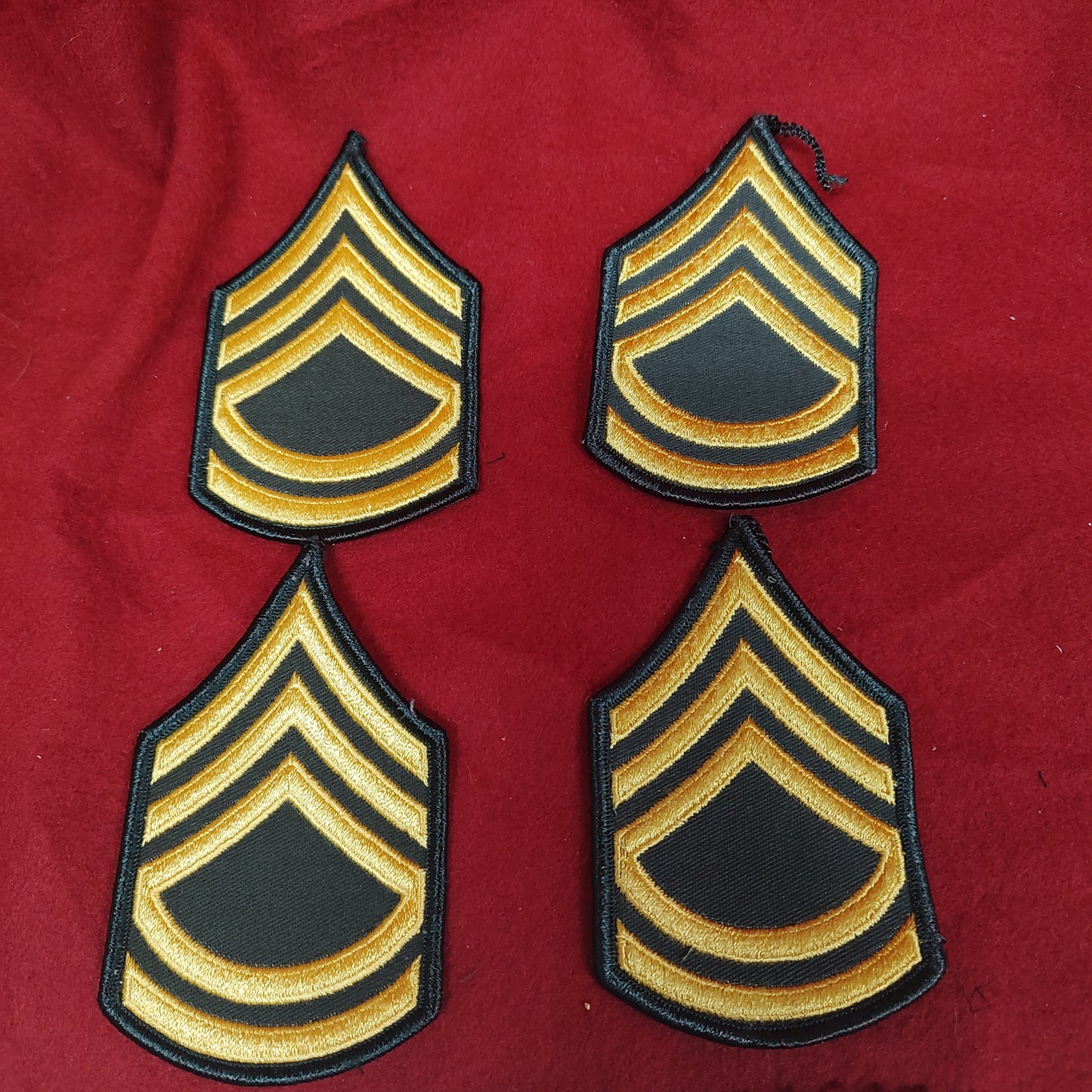 2 Pair of Female Dress Uniform SERGEANT FIRST CLASS Dress Green Sew On (05CR6)