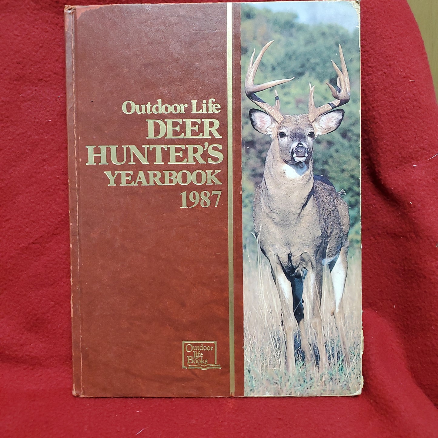 Vintage 1987 OUTDOOR LIFE: DEER HUNTER'S YEARBOOK Hardcover (27o)