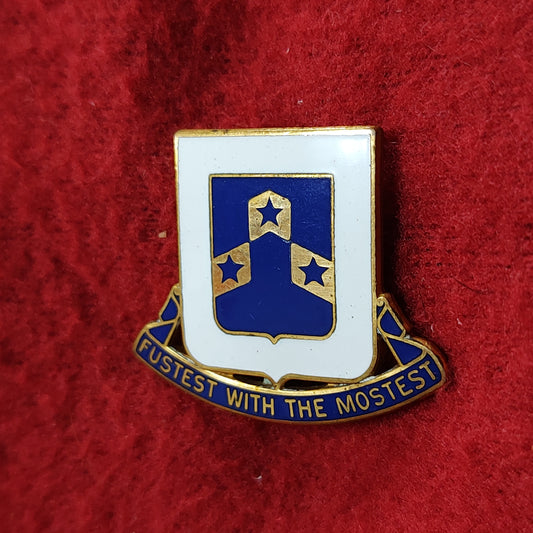 VINTAGE US Army 278th ARMORED INFANTRY BATTALION Unit Crest Pin (02CR106)