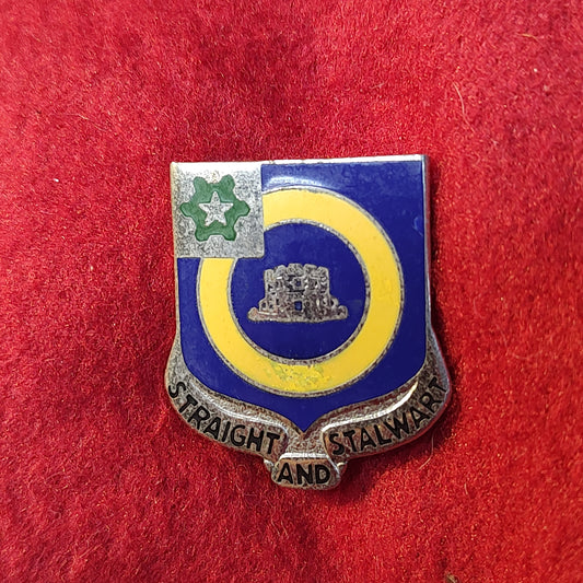 VINTAGE US Army 41st INFANTRY Unit Crest Pin (02CR134)