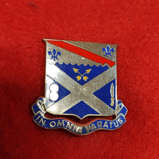 VINTAGE US Army 18th INFANTRY Unit Crest Pin (02CR145)