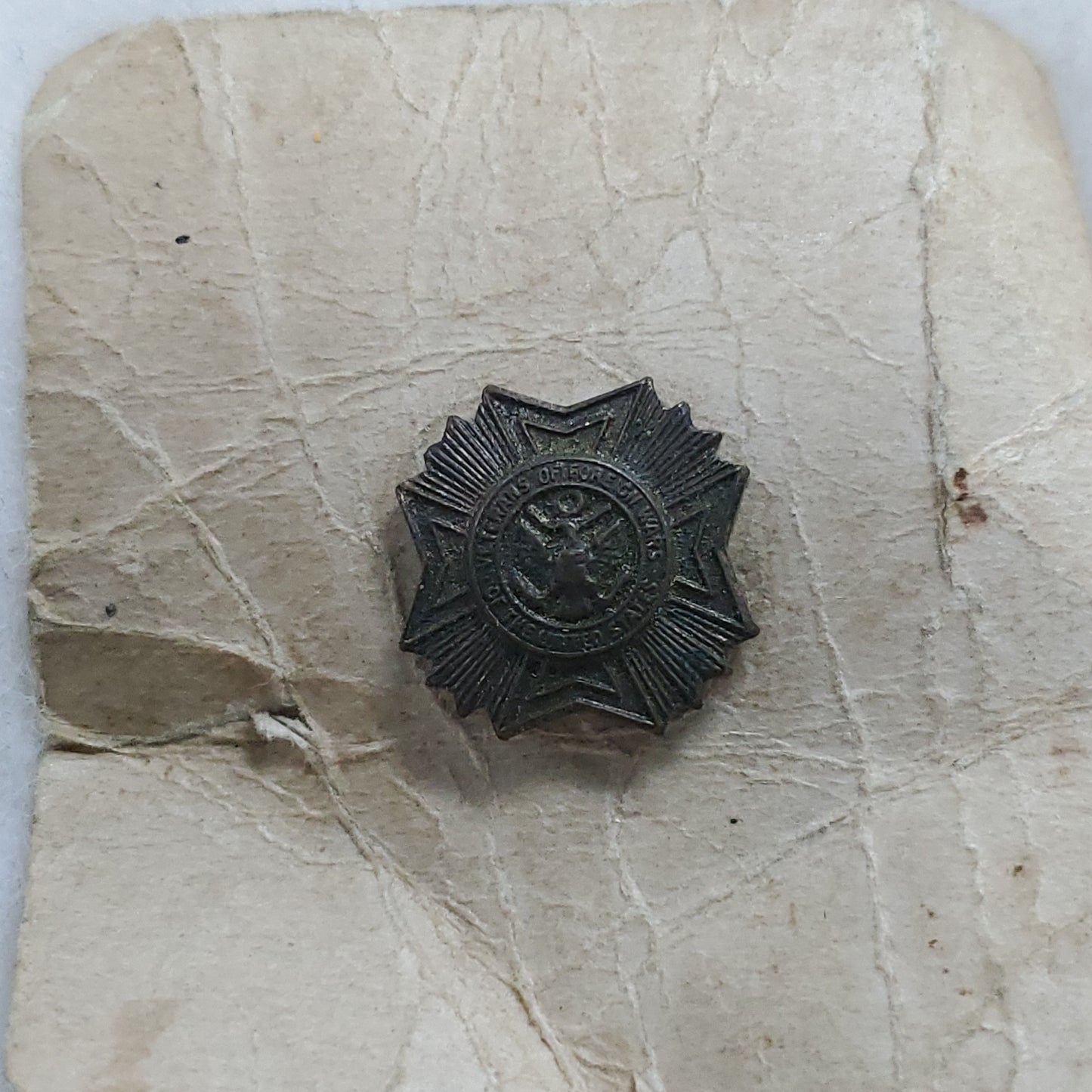 Vintage Veteran's of Foreign Wars Lapel Pin (O13)