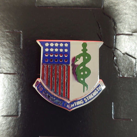 VINTAGE US Army MEDICAL DEPARTMENT Unit Crest Pin (03CR37)