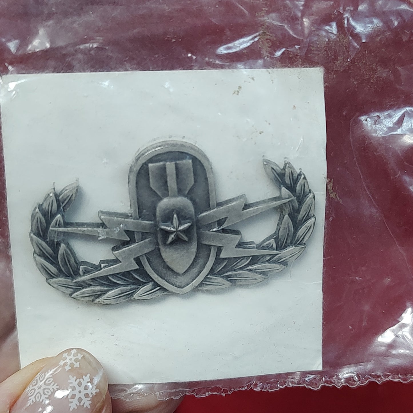 VINTAGE USAF SENIOR EXPLOSIVE ORDINANCE DISPOSAL Badge Pin (14CR47)