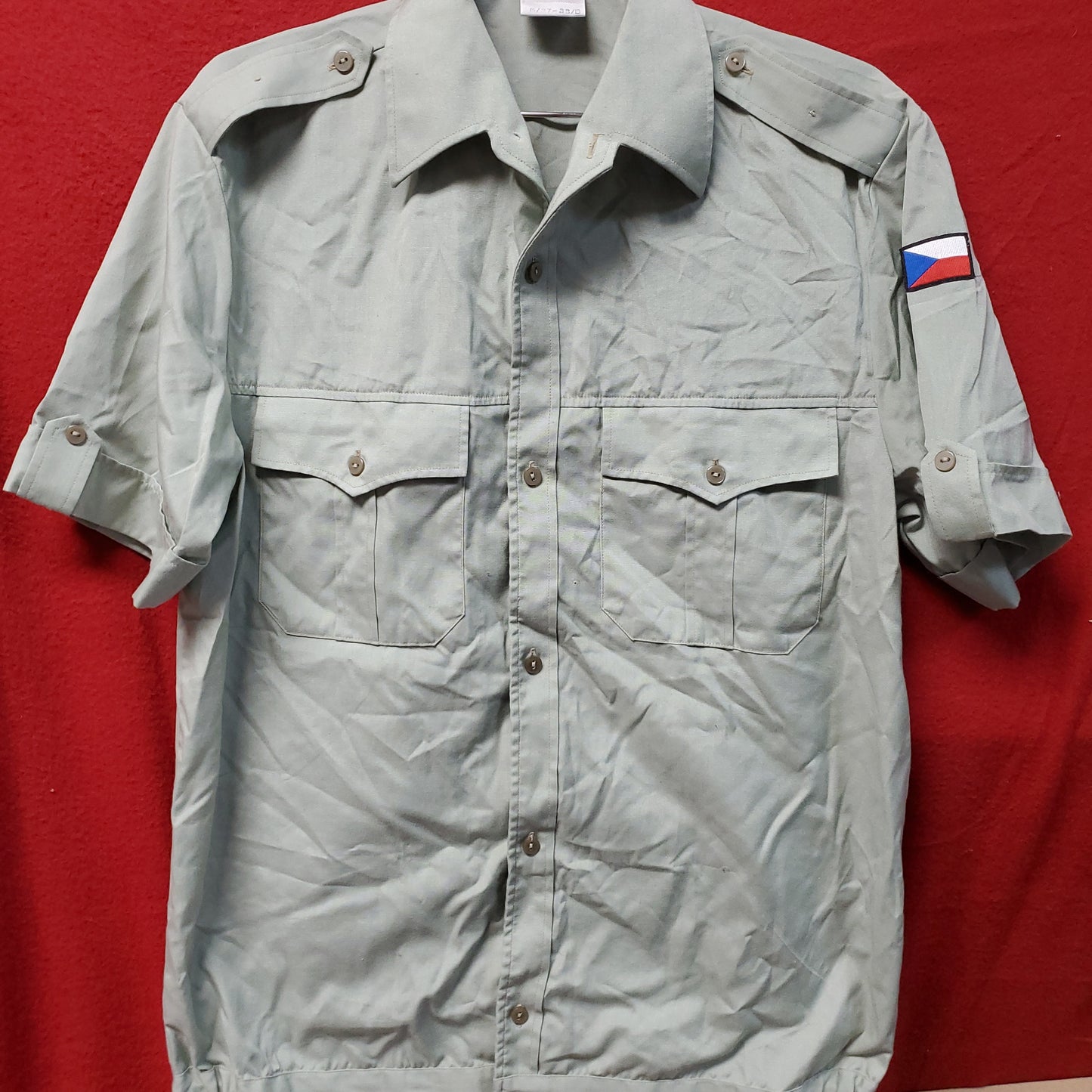 Czech Republic 6/37-38/B MILITARY UNIFORM Short Sleeve Shirt (1g 10o- db6-10)