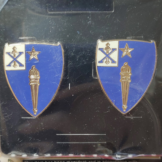 Pair VINTAGE US Army 46th INFANTRY Badge Pin (19CR62)
