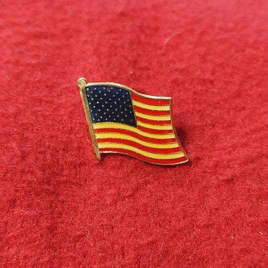 Vintage US FLAG Badge Pin
(19CR88)