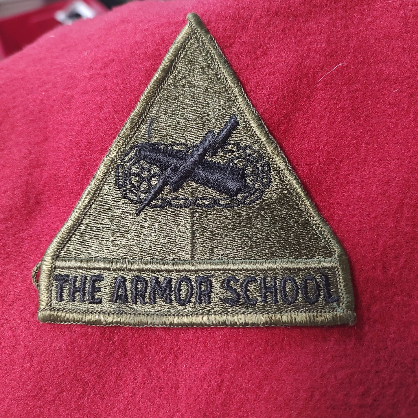 US Army ARMOR SCHOOL OD BDU Subdued Patch Sew On (24CR1)