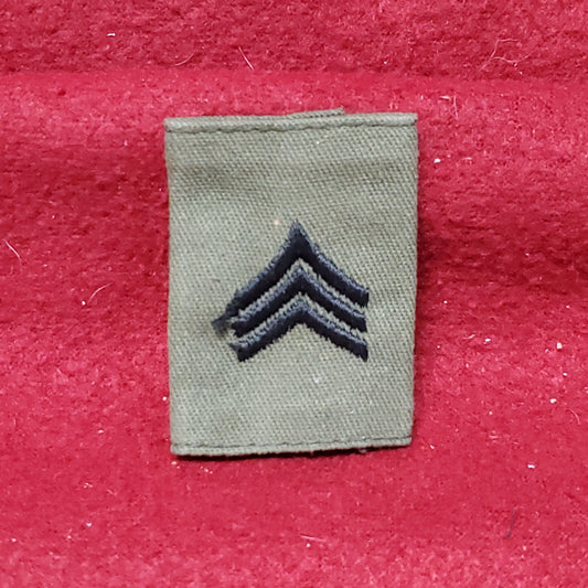 US Army E-7 SERGEANT SGT Rank Subdued OD Black Velcro BDU Vietnam Era (bu04-sg3)