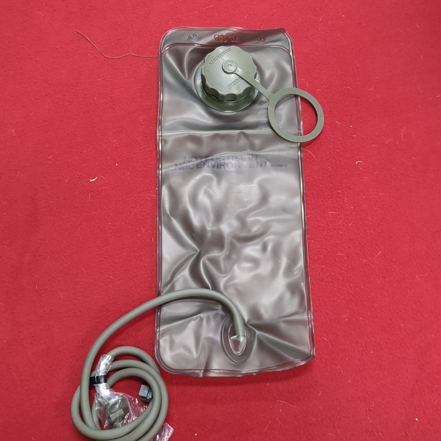 US Army 100oz 3 Liter Replacement Bladder Hydration System w Bite Valve (BB03-MH70)