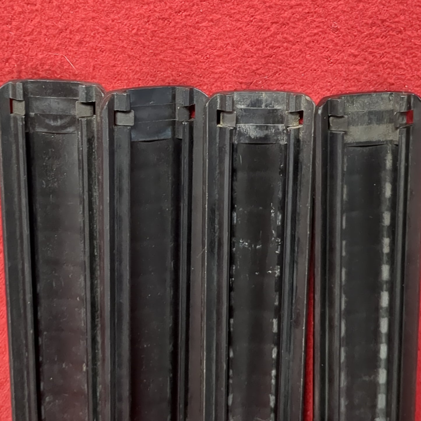 Lot of 4 - 11 Rib Rail Cover P&S PRODUCTS (hc05-MH522)