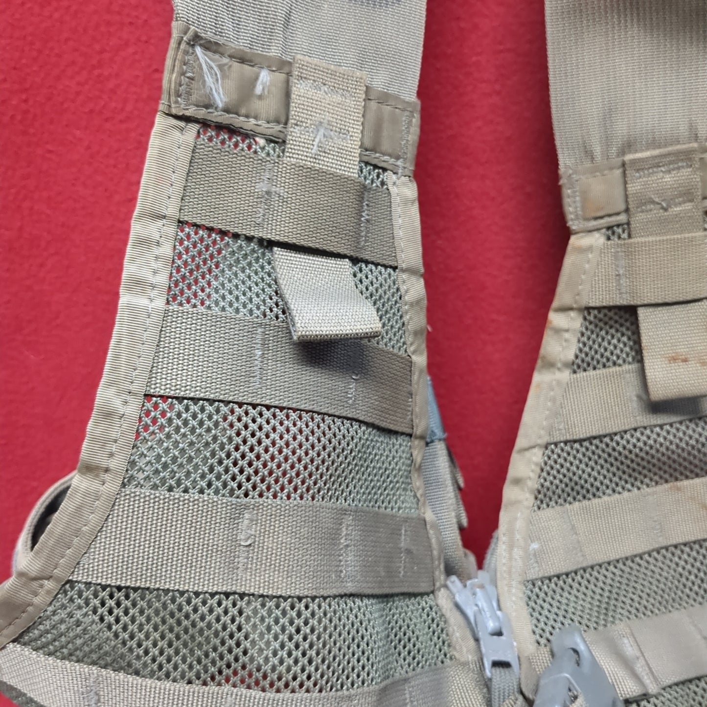 Chest Rig ACU Digitial Camo Fighting Load Carrier FLC Molle (EB16-MH683)