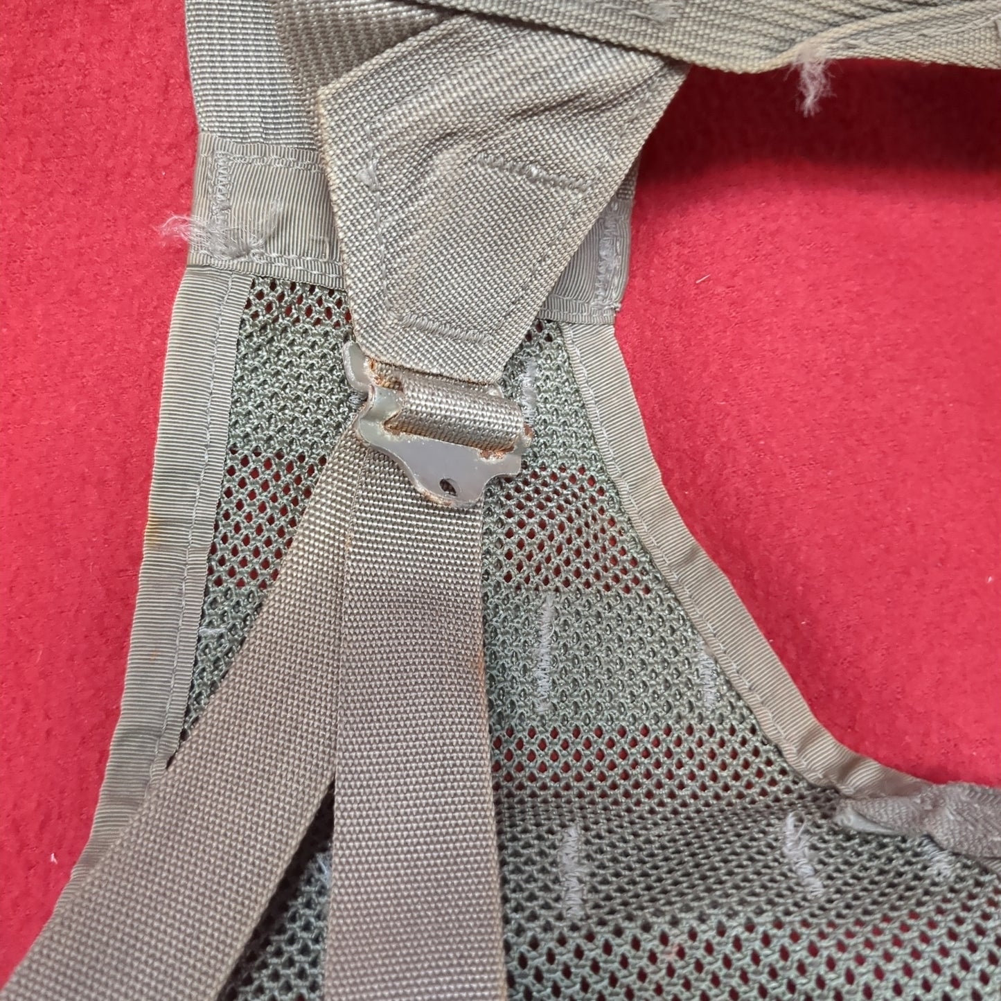 Chest Rig ACU Digitial Camo Fighting Load Carrier FLC Molle (EB16-MH683)