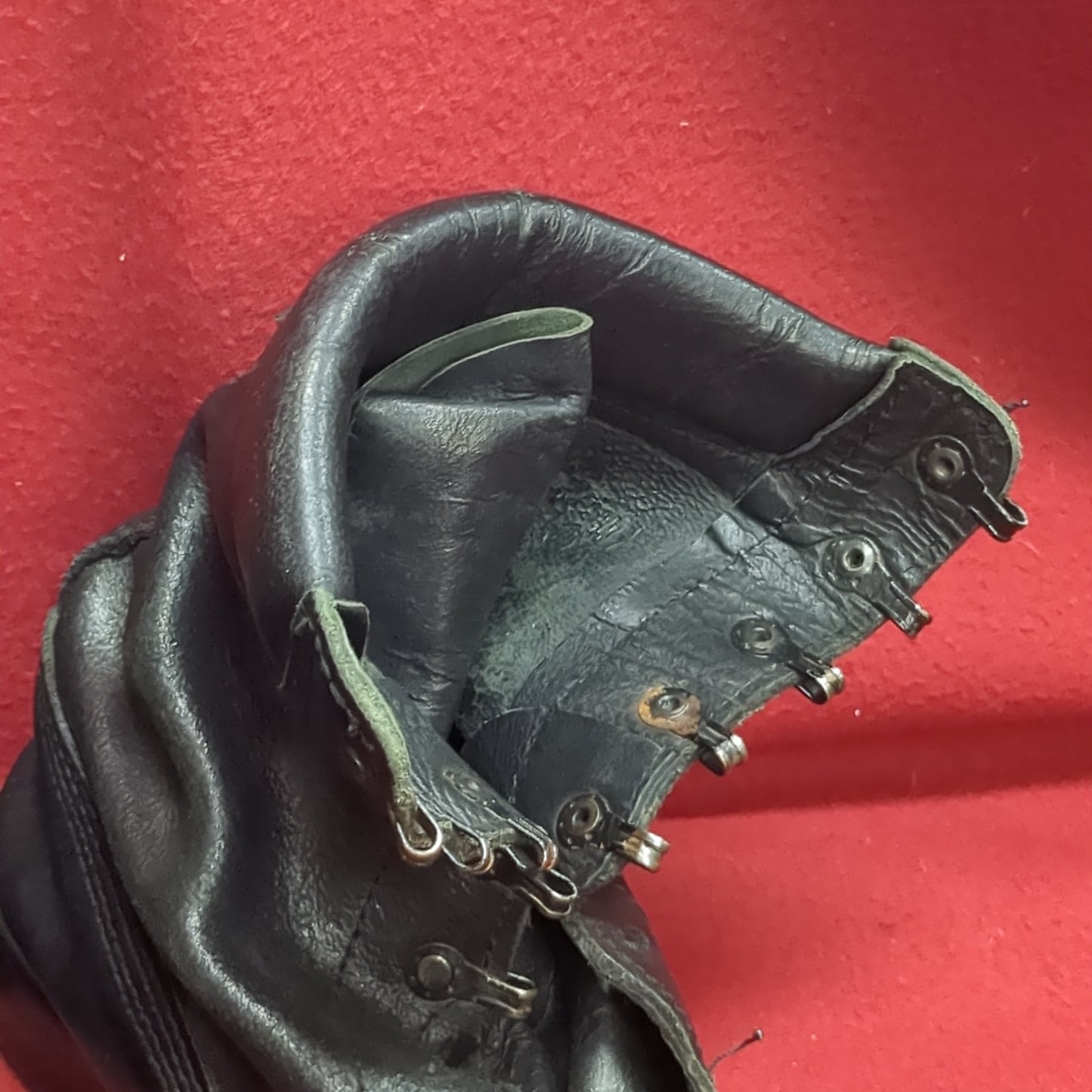Eagle Pass 9W Regular Black Leather Boots (BA10-APR75)