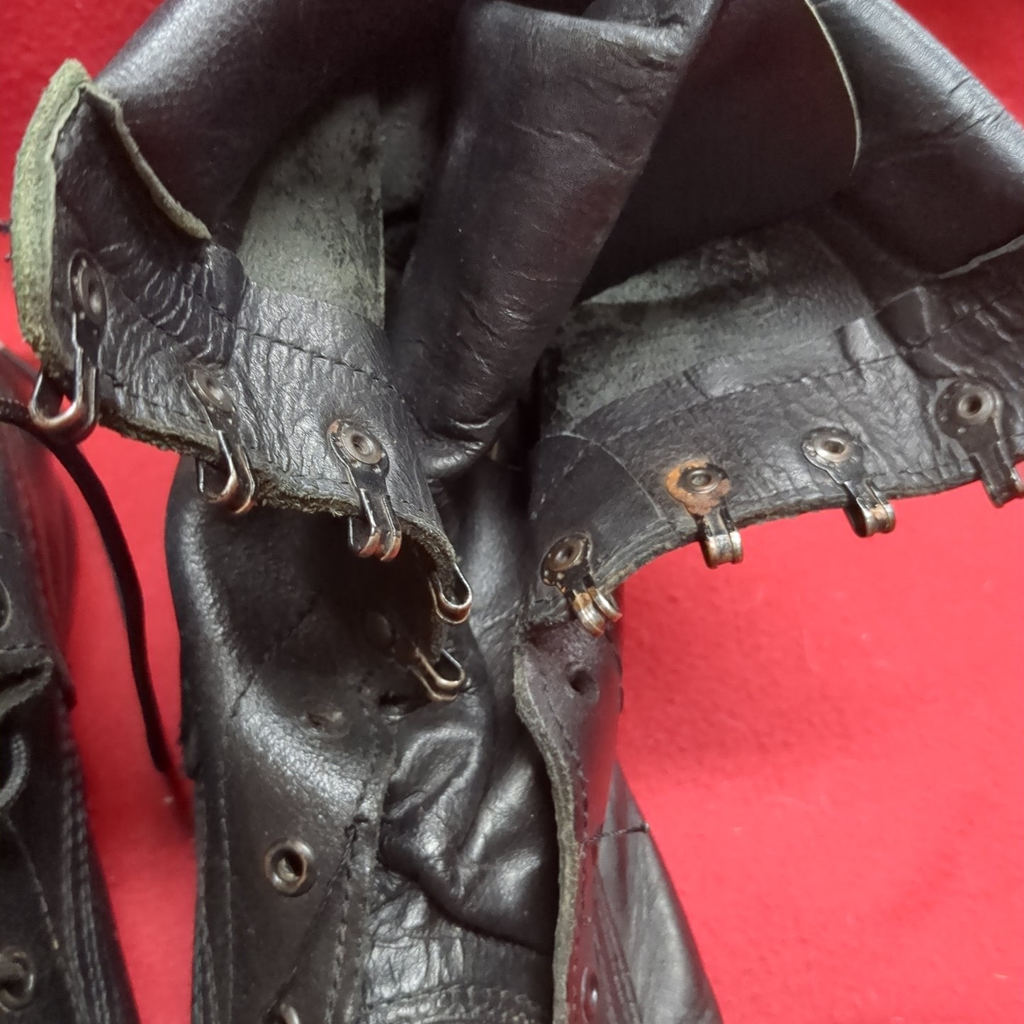 Eagle Pass 9W Regular Black Leather Boots (BA10-APR75)
