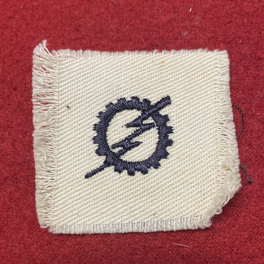 VINTAGE US Navy Coast Guard TRADESMAN Sew On Patch (WSB09-115)