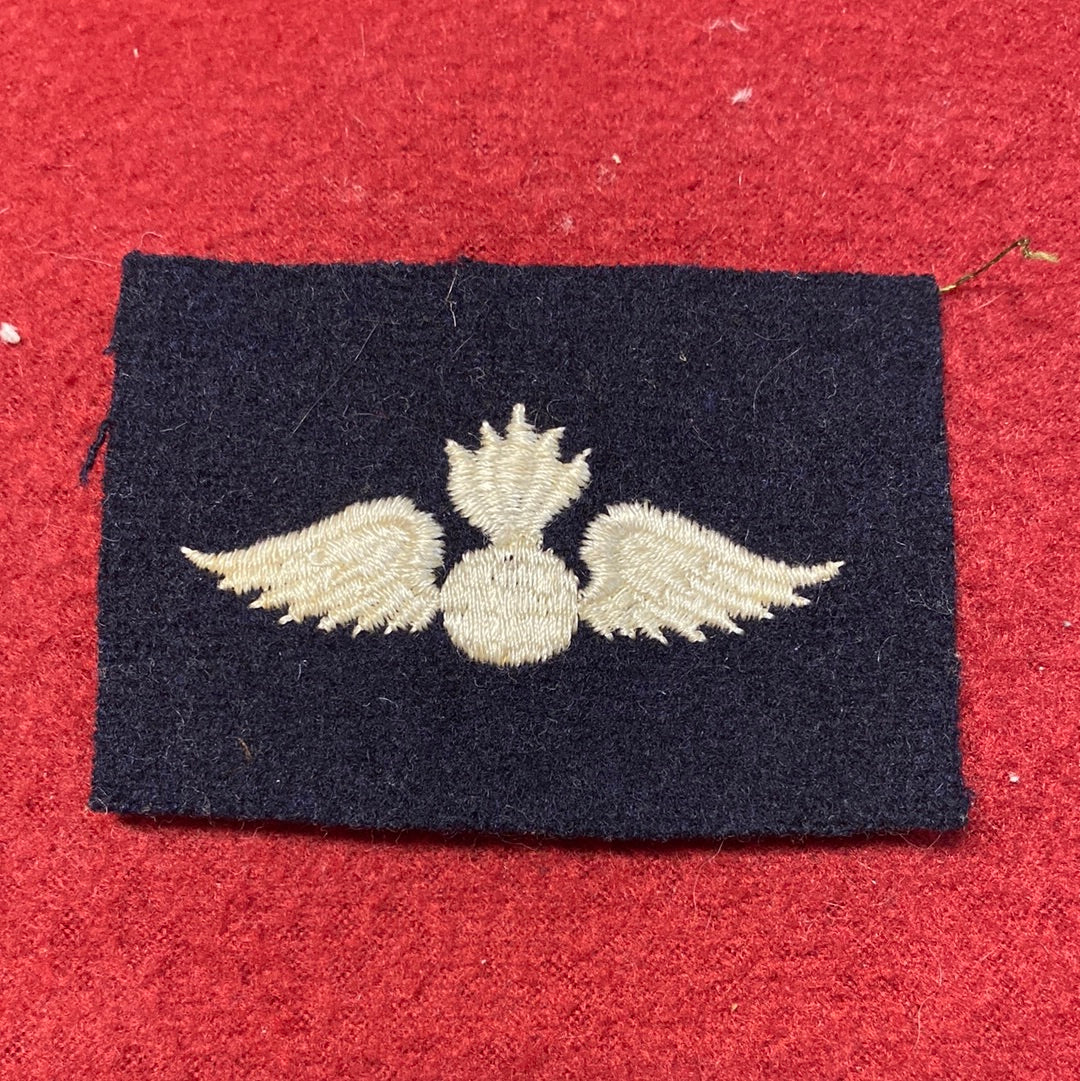 VINTAGE US Navy Coast Guard AVIATION ORDINANCEMAN Sew On Patch (08cc70)