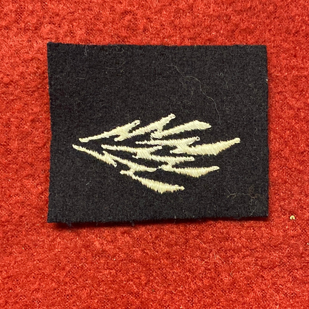 VINTAGE US Navy Coast Guard RADIOMAN Sew On Patch (WSB09-90)