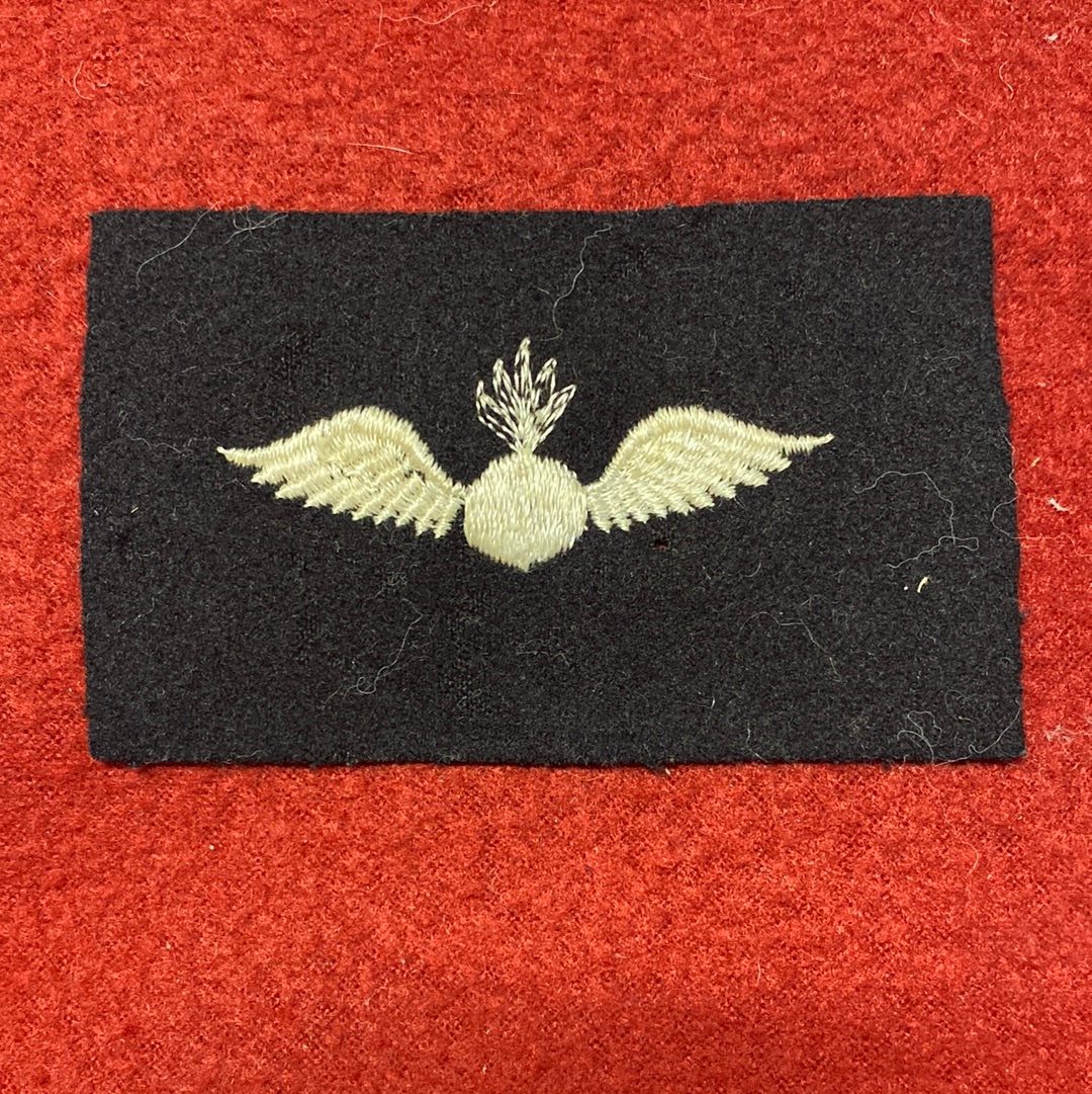 VINTAGE US Navy Coast Guard AVIATION ORDINANCEMAN Sew On Patch (WSB09-60)