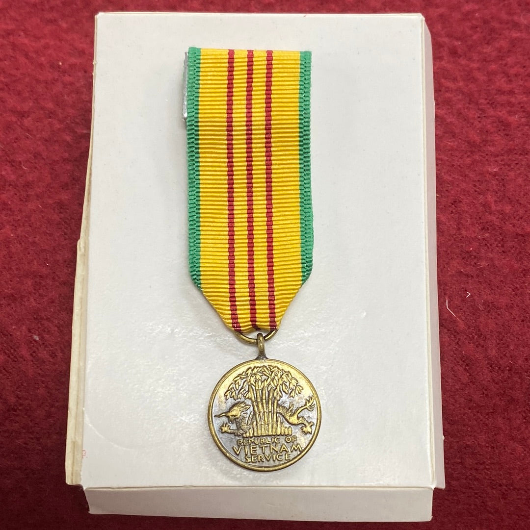 VINTAGE US Army REPUBLIC of VIETNAM CAMPAIGN MINI MEDAL (WSB03-80)