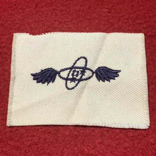 VINTAGE US Navy Coast Guard AVIATION ELECTRONICS TECH. Sew On Patch (WSB09-102)