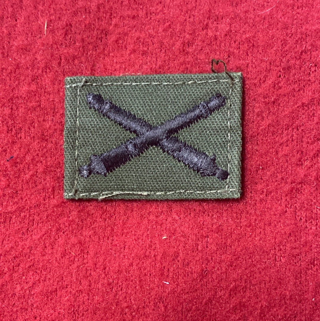 VINTAGE US Army Artillery Patch Sew-On (WSB01-05)