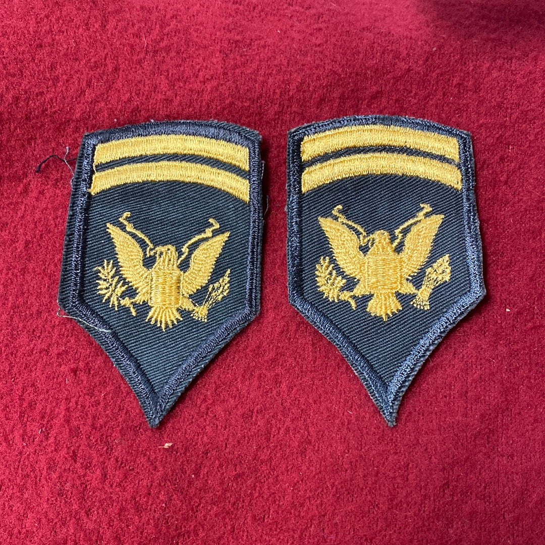 SET OF VINTAGE US Army Specialist Golden Eagle Rank Patch Sew-On (04cc107)