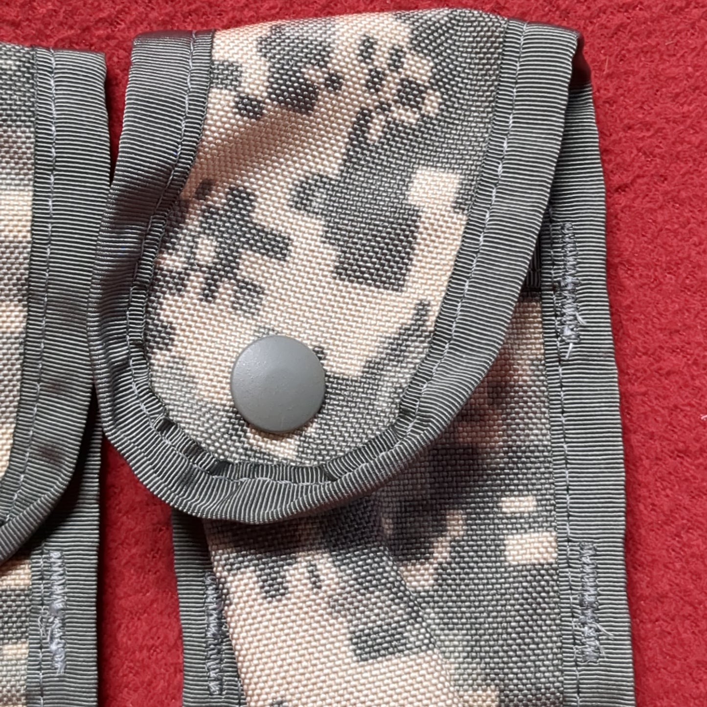 LOT of 2 US Army Single Hold 9mm Magazine Pouch UCP ACU Molle II Good Condition (fb12-APR389)
