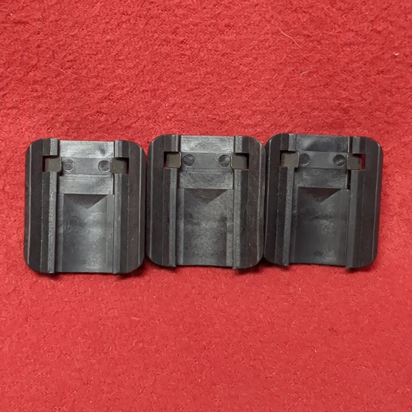*Lot of Three* 2 Rib Rail Cover Knights Armament KAC Good Condition (FB18-APR483)