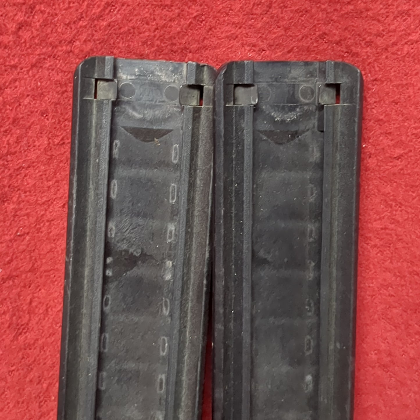 *LOT of Two* Knight Vero Beach, FL 9 Rib Cover Good Condition (FB18-APR486)