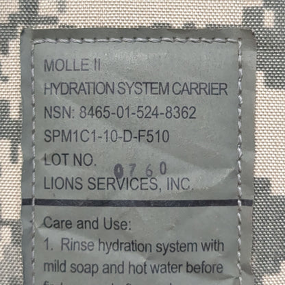 US Army ACU UCP Camelback Hydration System Carrier *Only* Excellent condition (09o- db3-MAY20)