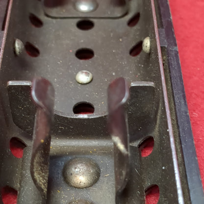 M249 Heat Shield Assembly Handguard Excellent Condition (hc05-MAY56)
