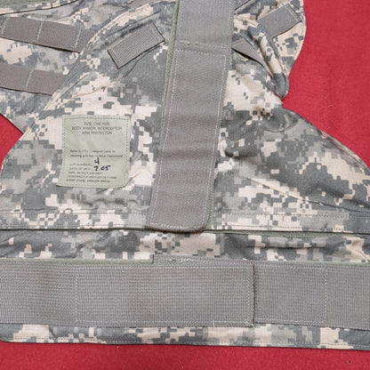 DAPS Outershell Protector One Size w/o Soft Armor Insert - ACU - 9657 (aa07-MAY127)